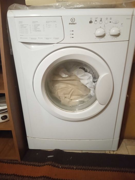 Пральна машина індезіт