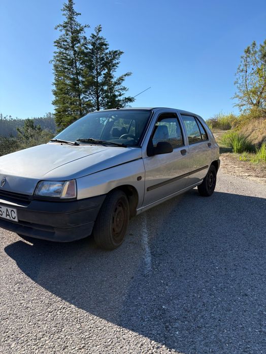 Renault Clio 1.2 — photo 3