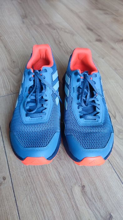 Adidas Tracefinder Traxion 42 2/3 granatowe