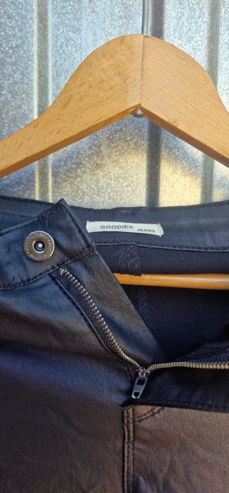 Goodies jeans czarne świecące ala latex/ skóra S/M