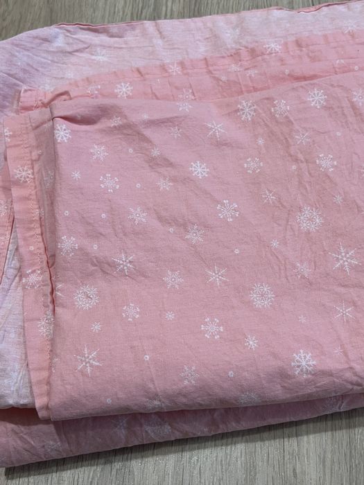 Две простыни новые 100% хлопок розовые новогодние 160*240
