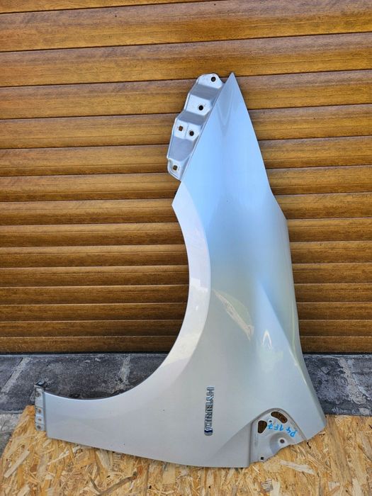 TOYOTA PRIUS IV 16- BŁOTNIK LEWY PRZEDNI 1F7