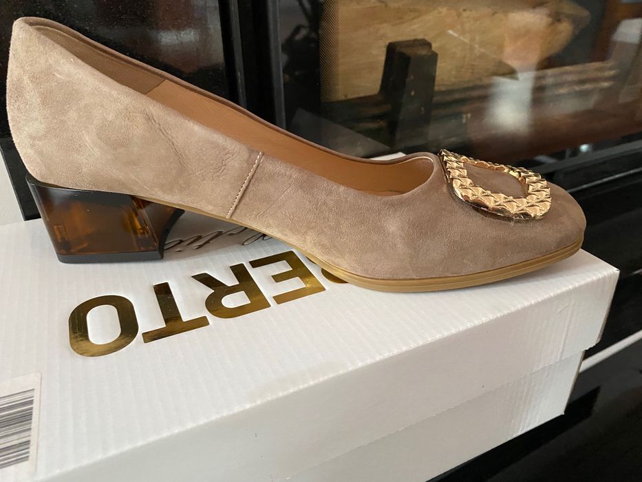 Buty  damskie Roberto 41