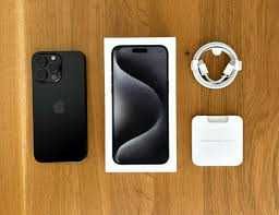 Idealne iPhone 15 Pro 128GB 2-kolory black/white Kraków ul.krakowska 4 Sklep GSM