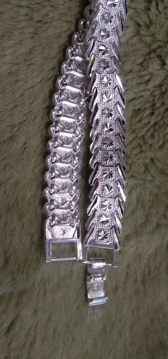 Продам серебряний браслет