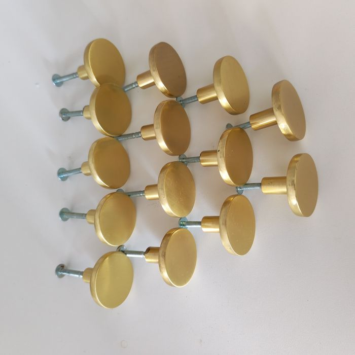 Puxadores Alumínio Dourados