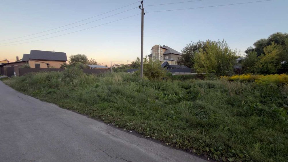 Ділянки з асфальтом і електроенергією — це вже рідкість. 10 соток Глеваха - Вид 2
