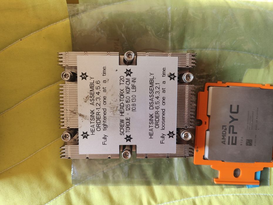 AMD EPYC 9124 Socket SP5