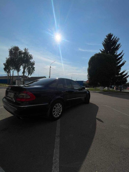 Продам MERCEDES-BENZ 211 Полний привід