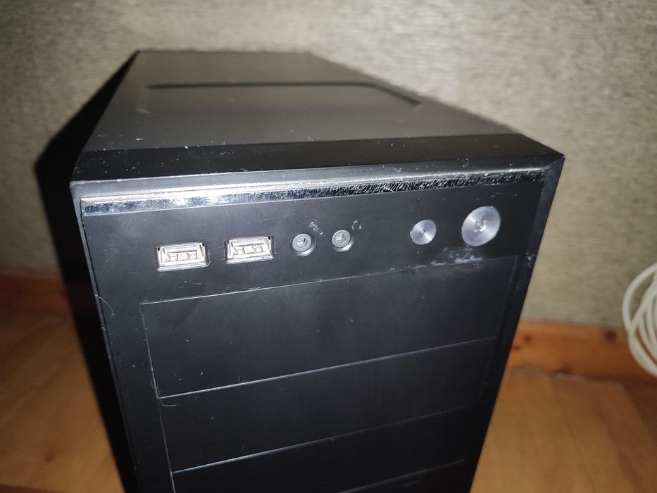 Корпус для ПК комп'ютера GameMax