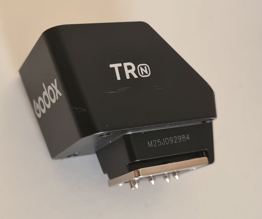 Flash godox It30 pro + TR(n) riser para  Nikon
