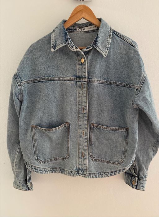 Джинсова куртка Zara. (Підійде на S/M)