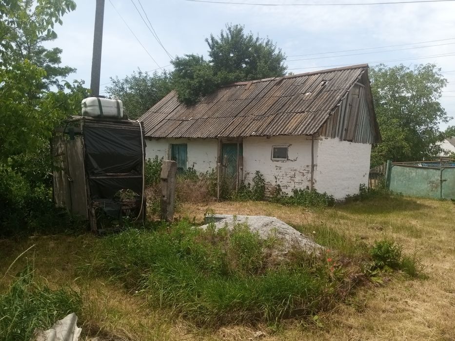 Продаж будинку в селі Київської області