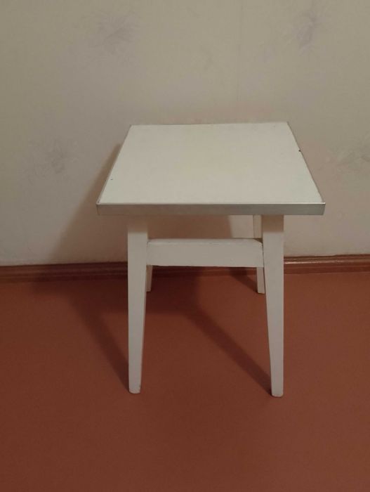 табуретки-2 ш светлые