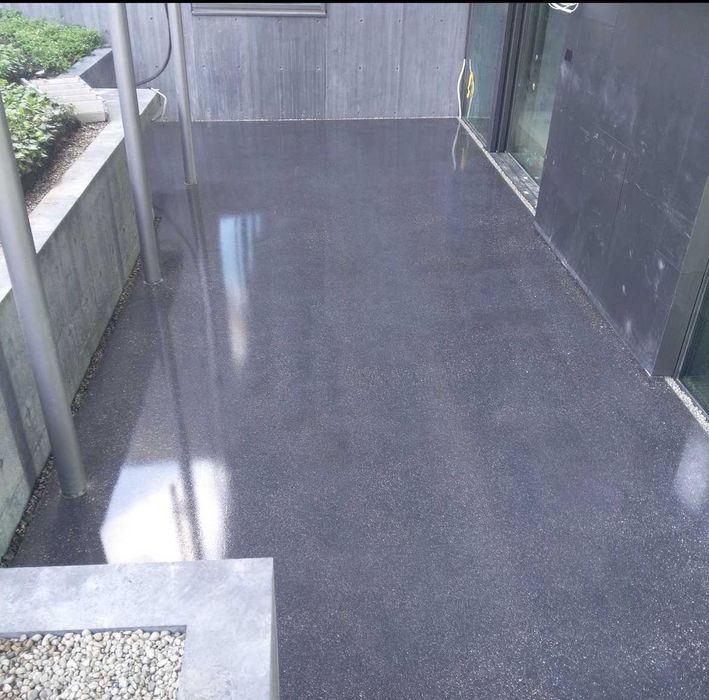 Renowacja posadzek przemysłowych, szlifowanie, polerowanie, frezowanie