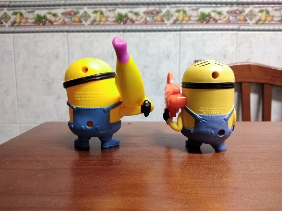 2 Bonecos Minions