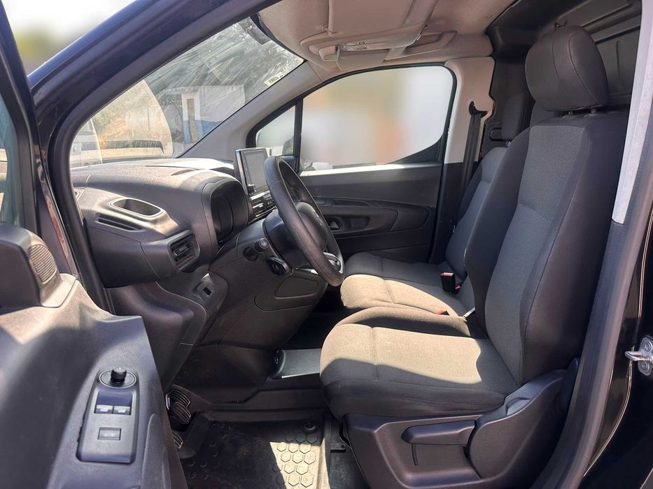 Citroën Berlingo 1.5 BLUEHDI 100 de 2021 Salvado