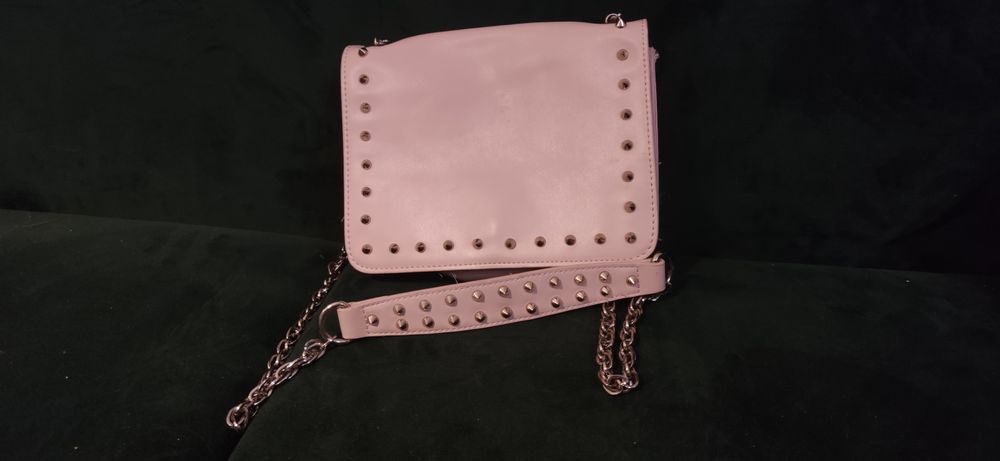 Bladoróżowa torebka Mohito