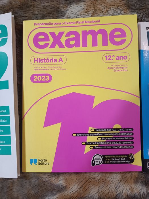 Manuais de preparação para exames 12°