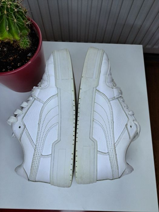 Skórzane sneakersy Puma CA Pro Classic Białe/Złote Rozm. 39 (25 cm)