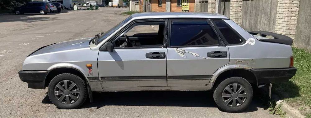 ВАЗ 21099 автомобіль на газу