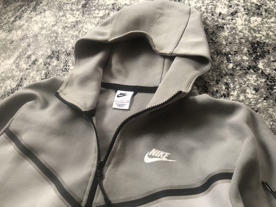Оригінальна кофта Nike tech fleece