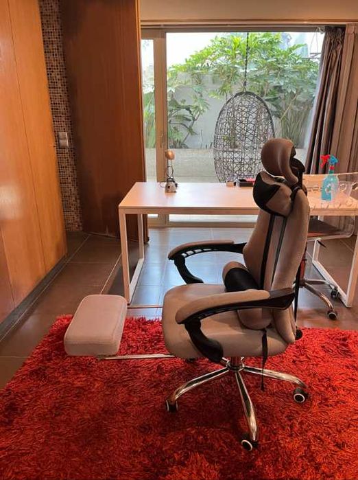 Cadeira Escritório Ergonómica Mesh c/ Apoio Pernas