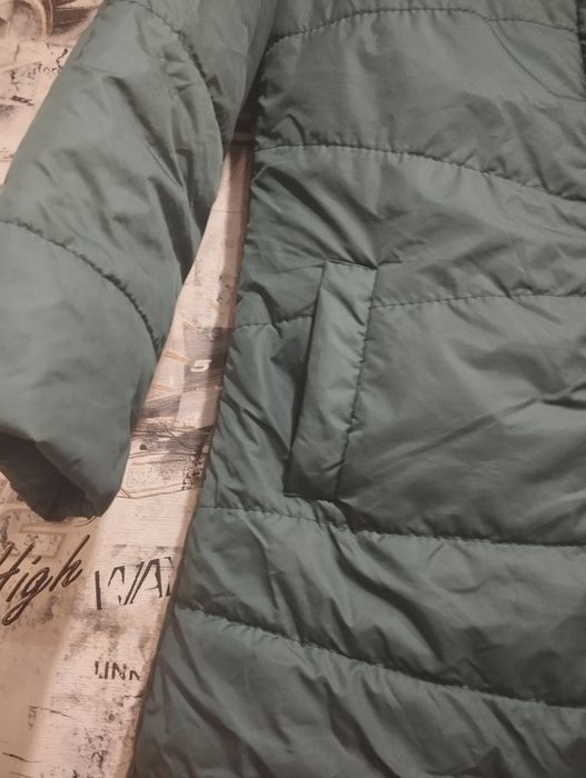 Курточка 42р жіноча