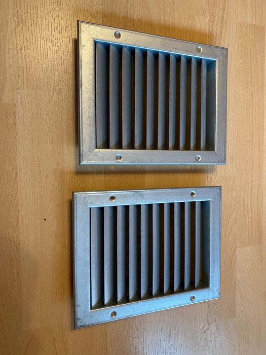 Kratka wentylacyjna czerpnia powietrza gruba blacha ocynk 257 x 201