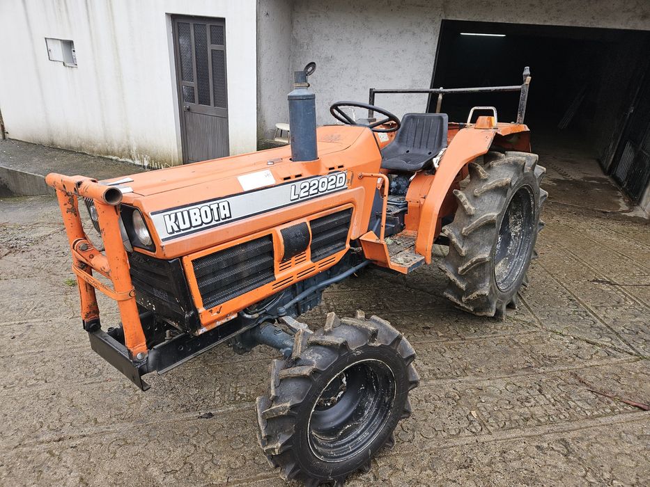 Trator Kubota L2202DT