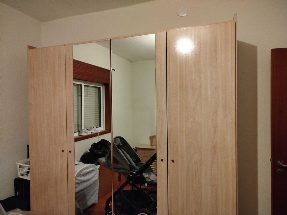 Quarto em ótimo estado,e cama espaçosa para crianças também.