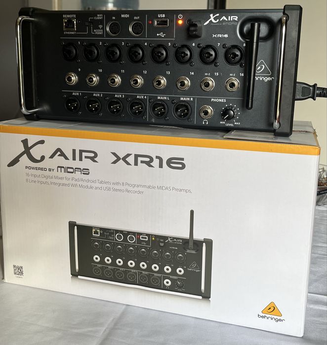 Mesa digital XR16 BEHRINGER