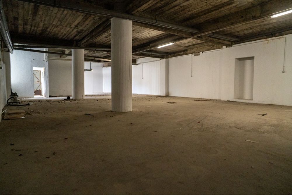 Arrendo Loja/ Armazém Perto do Aeroporto Lisboa