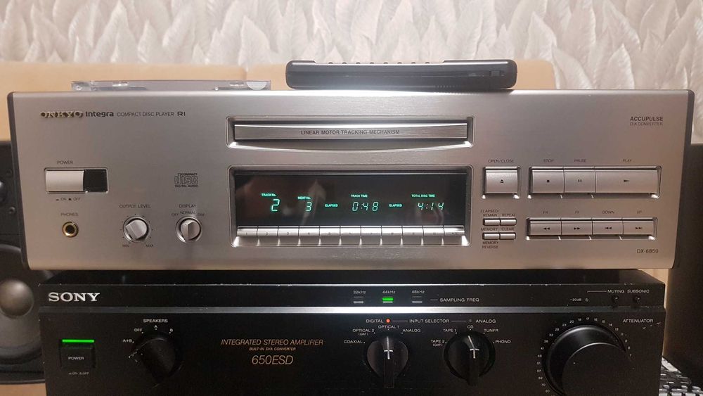 CD проигрыватель Onkyo Integra DX-6850/Silver/ Optical made in Japan