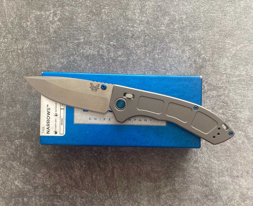 Nóż składany Benchmade 748 Narrows