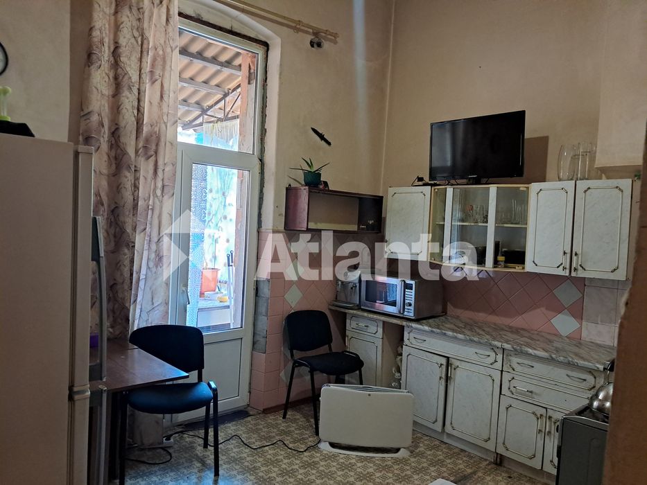 2 кім. квартира на Лермонтова