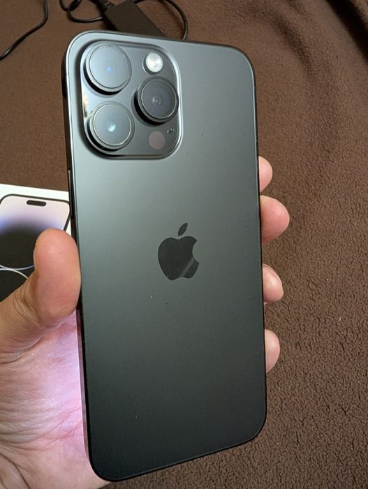 iPhone 14 pro max 256gb newerlock