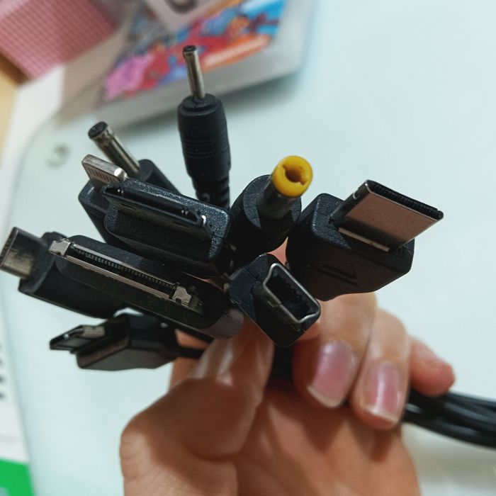 Conjunto de pontas p carregar telemóvel