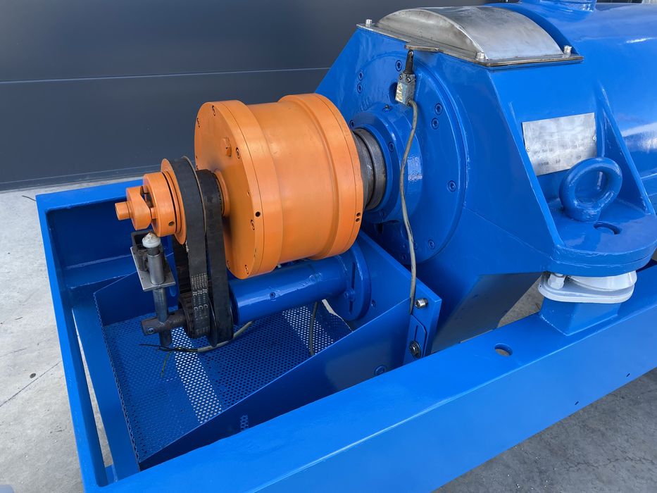 Decanter Alfa Laval UVNX-718B Revisionado