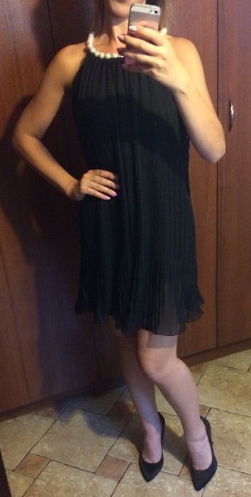 Sukienka plisowana perły