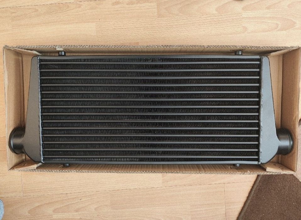 Intercooler 600x300x76 Uniwersalny