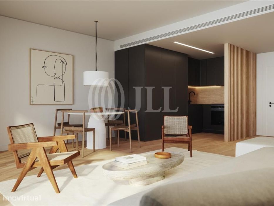 Apartamento T4 com estacionamento, Campo Grande, Lisboa