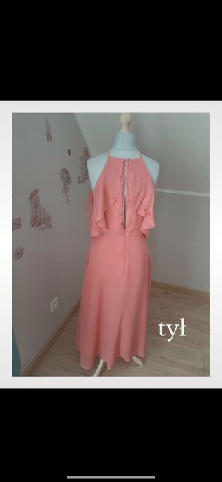 Romantyczna zwiewna z falbanami ASOS L