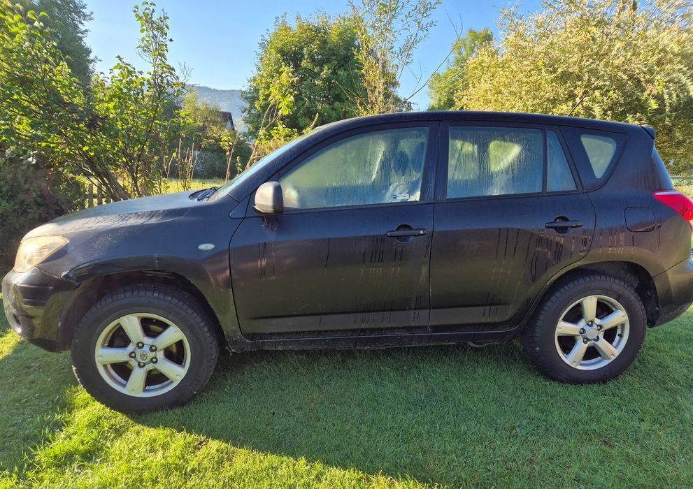 Toyota RAV4 Toyota RAV4 Benzyna +gaz LPG 4x4