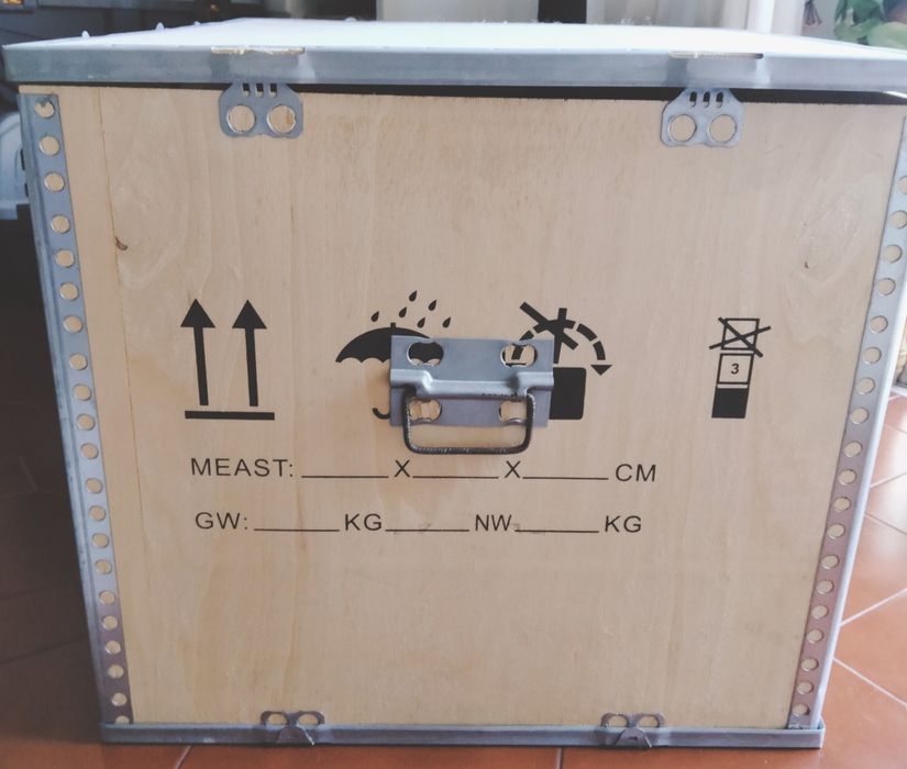 Contentor em madeira