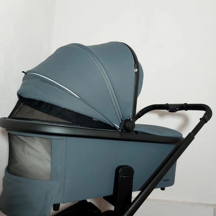 Коляска NEW 2024 CARRELLO ULTIMO регулюється по висоті люлька і прогул