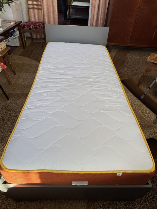 Повністю нове ліжко і новий матрас
