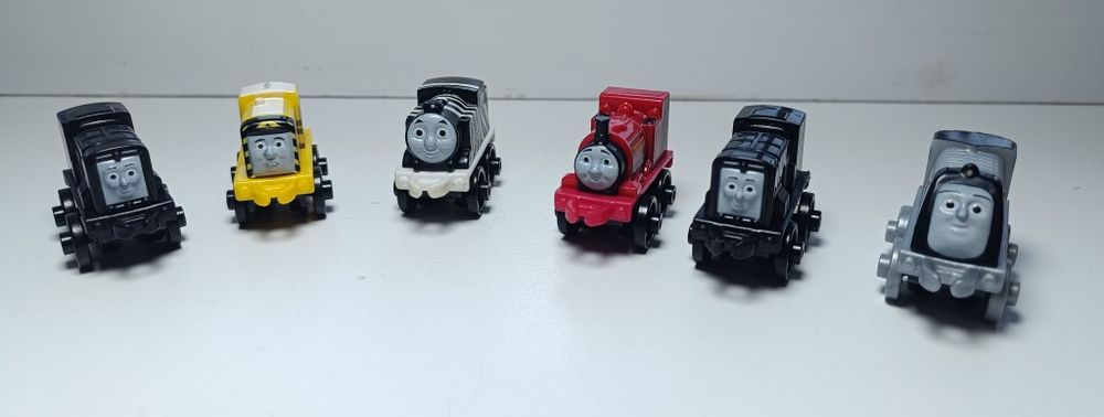 Паровозики, поїзди Томас мініс (Thomas minis)