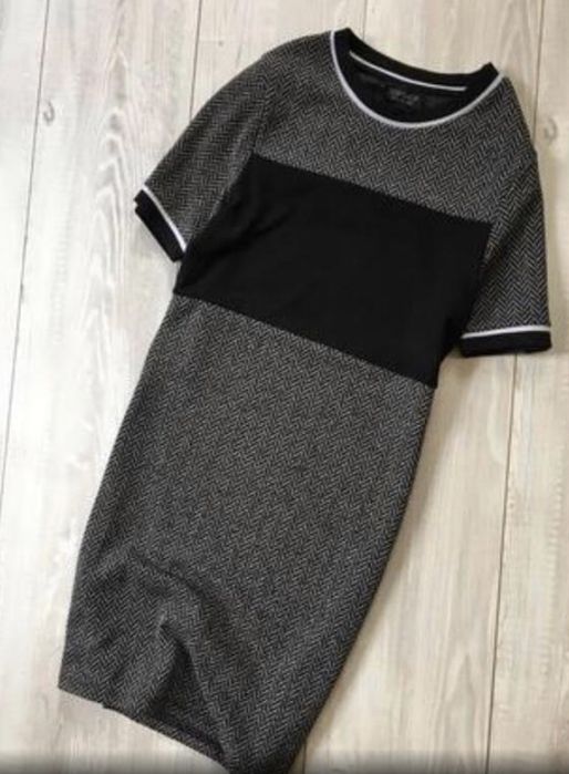 Шикарное платице мини S