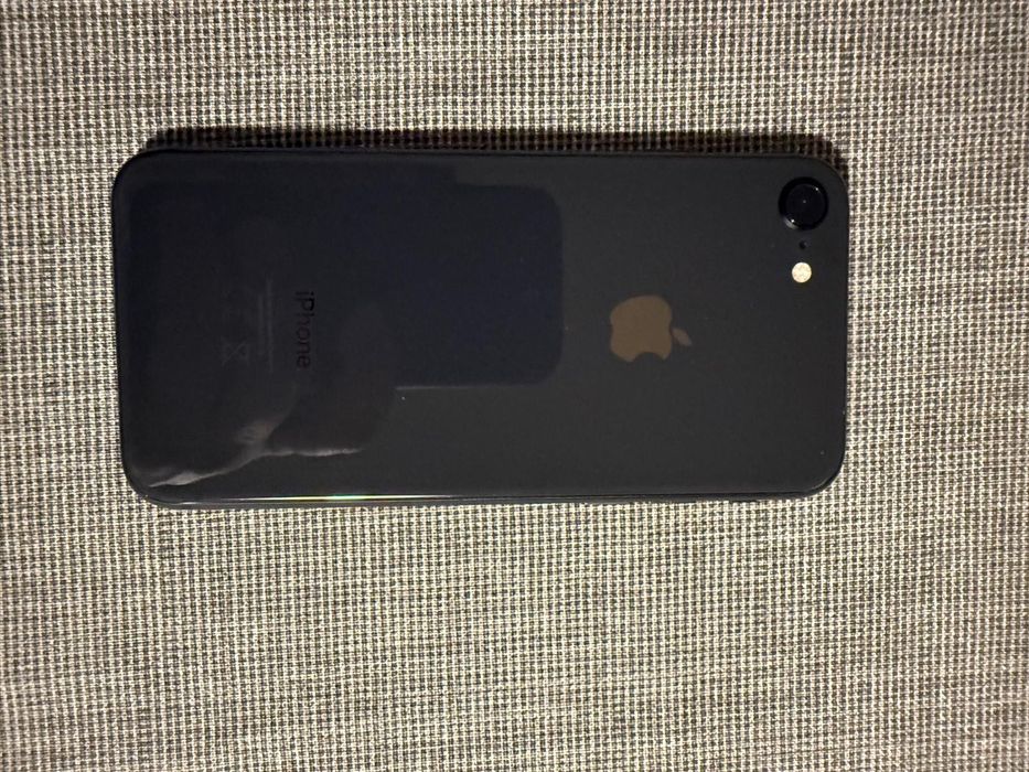 iPhone 8 64GB Cinzento Sideral – Excelente Estado (Bateria 88%)